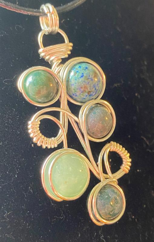 41195 Loopy Wire Pendant Sat May 25th 9:30-12Pm