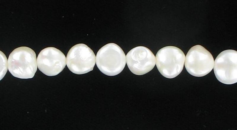 655160 Fw Pearl White 10mm Nuggets